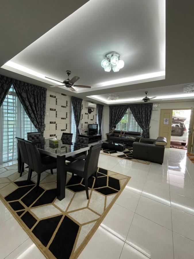 3R D'Latania Senawang Hotel Seremban Buitenkant foto