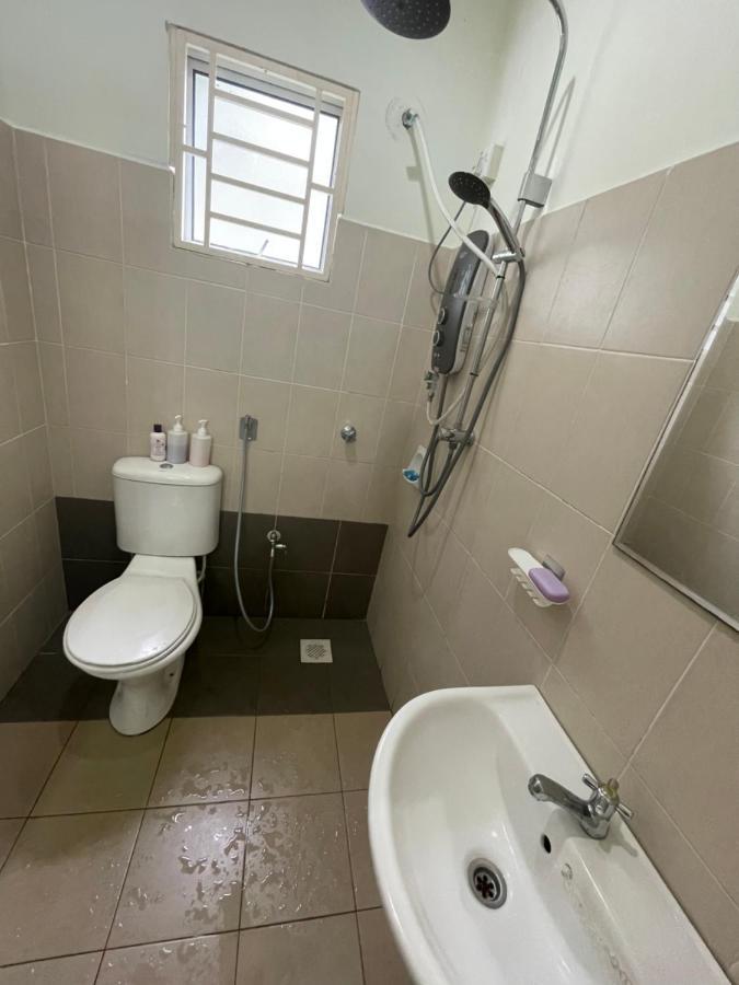 3R D'Latania Senawang Hotel Seremban Buitenkant foto